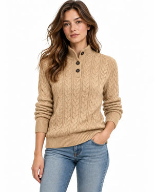 Pull Femme Boutonné Maille Torsadée Vintage porté