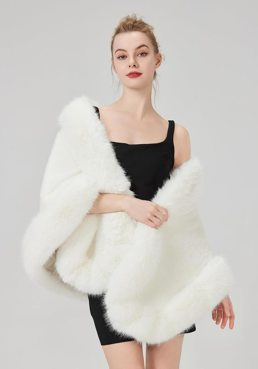 Women's Long Faux Fur Wrap Cape – Lined, 170 cm
