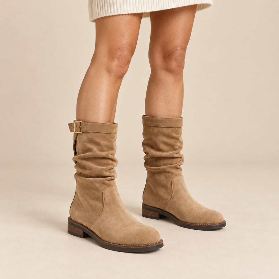 Bottes Mi-Mollet Femme - Slouchy en Suédine Talon Bas - Camel - vue portée