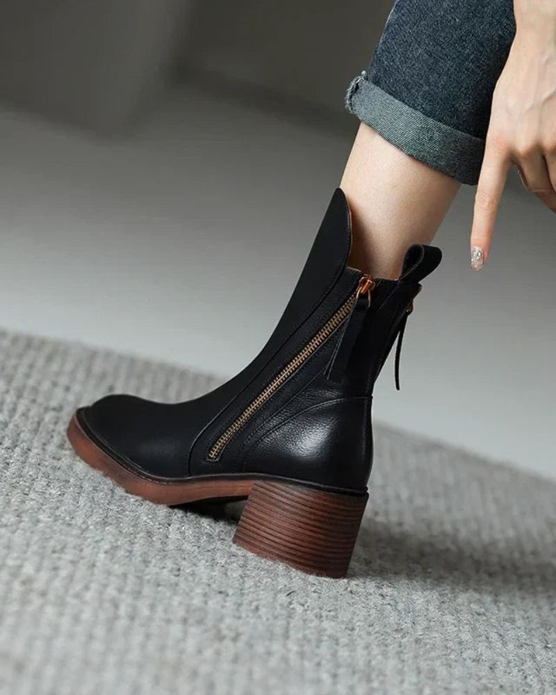 Bottines à talons femme classiques - gros plan matière