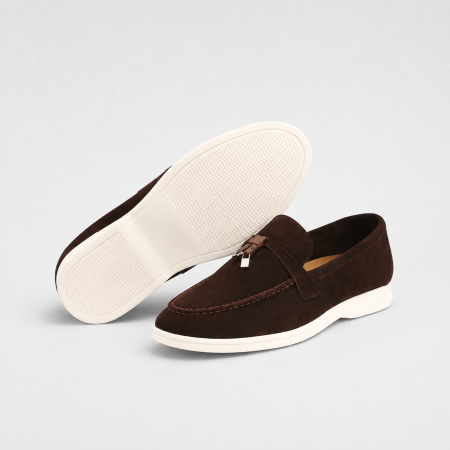 Mocassin femme marron à glands élégance discrète - vue d'ensemble posé