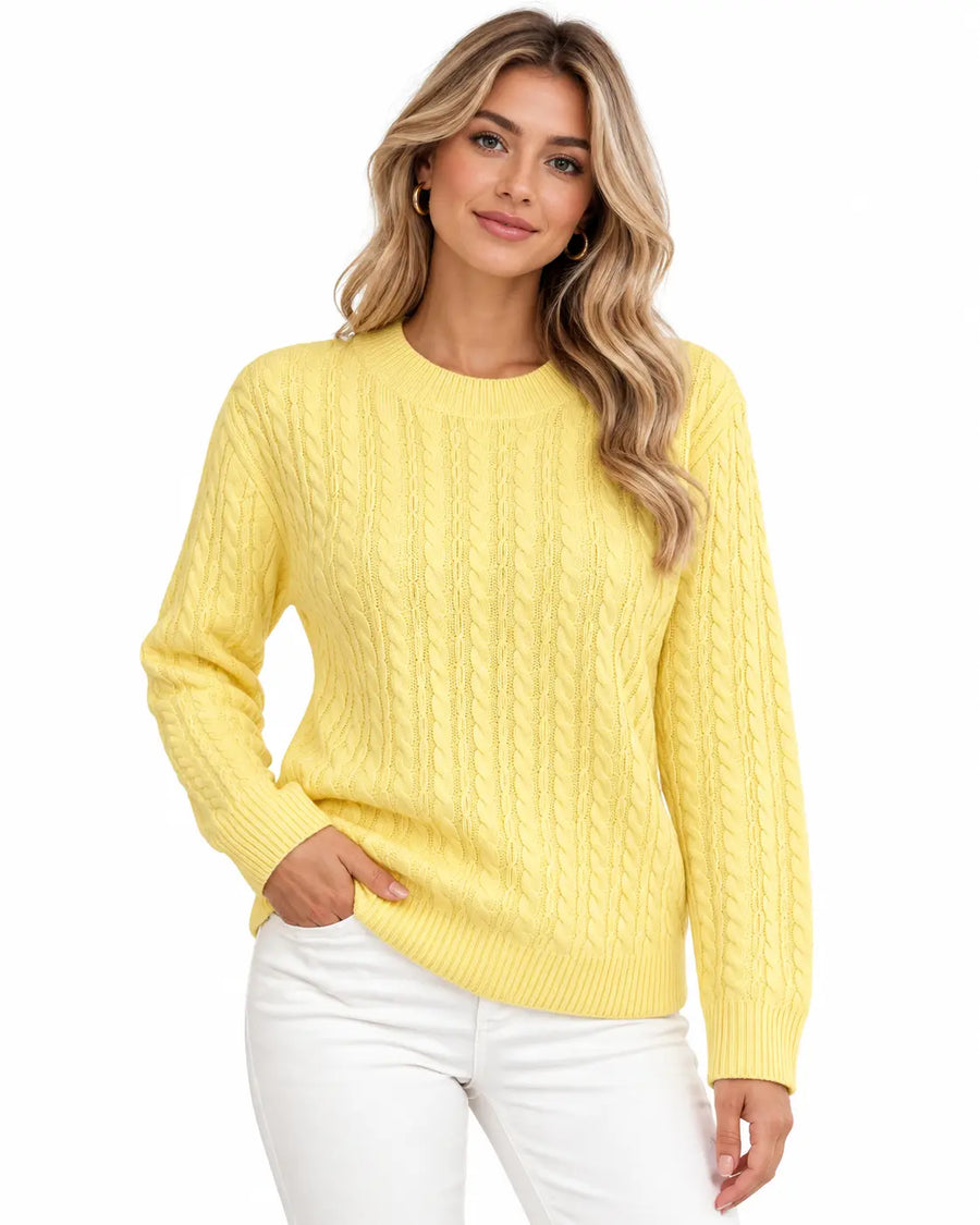Pull Femme Col Rond Maille Torsadée Jaune porté